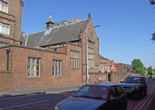 Parkgate Road, University of Chester